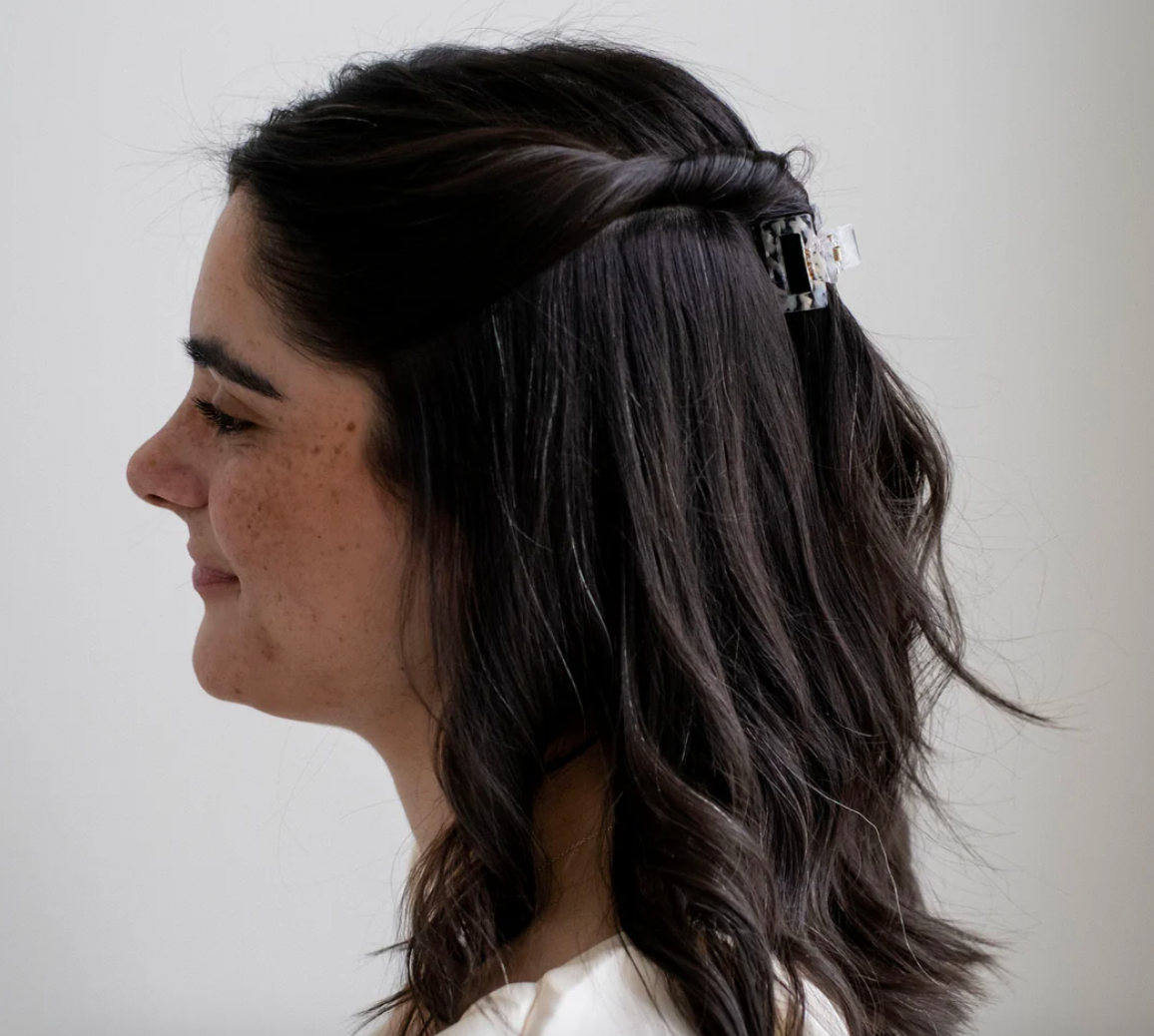 Hair Claw XXS - White Lotus