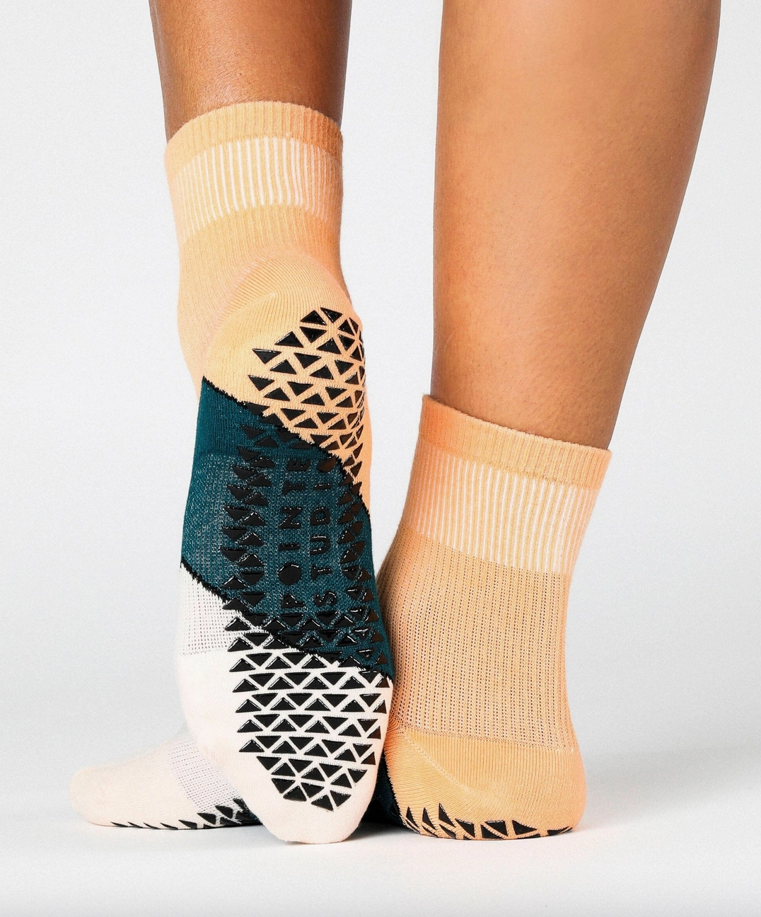 Chev Stripe Ankle Grip